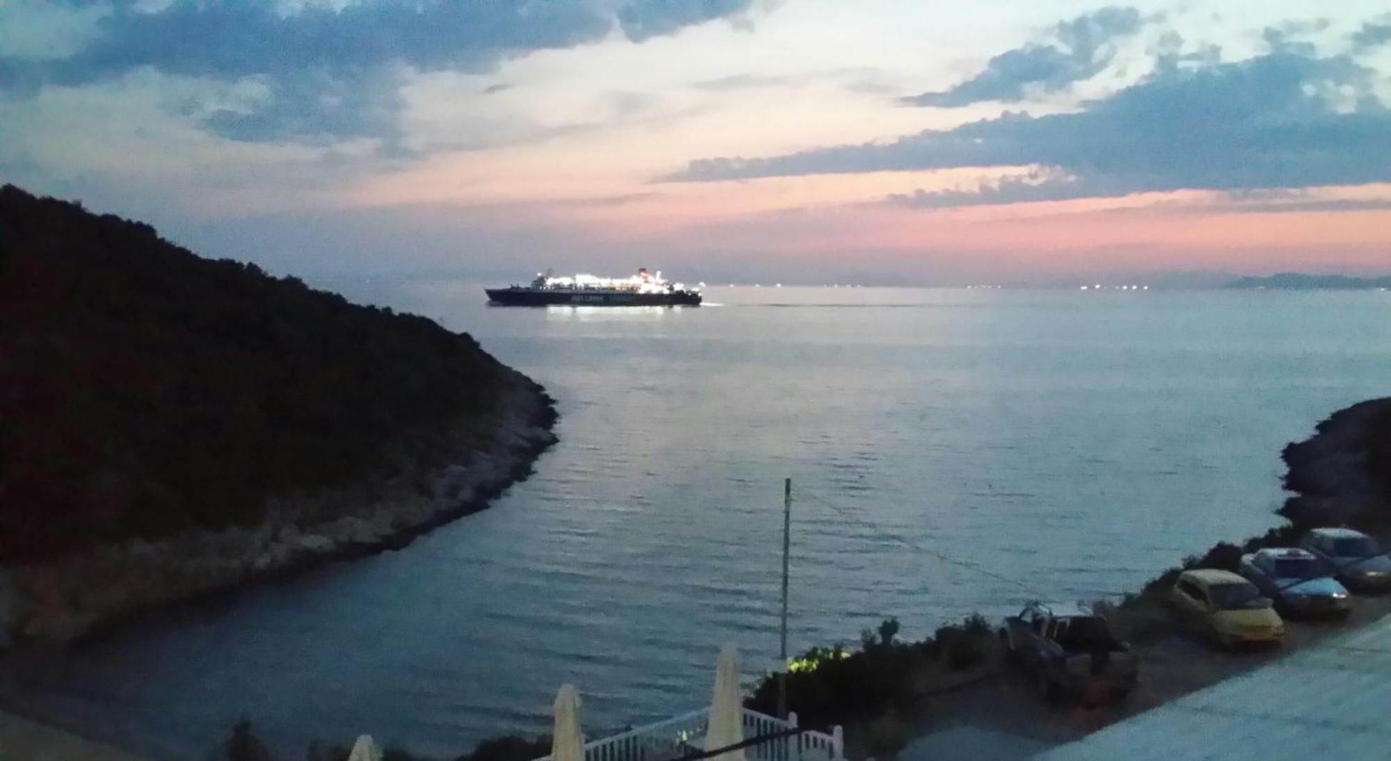 Al Mare Villas Skála Marión Exteriör bild