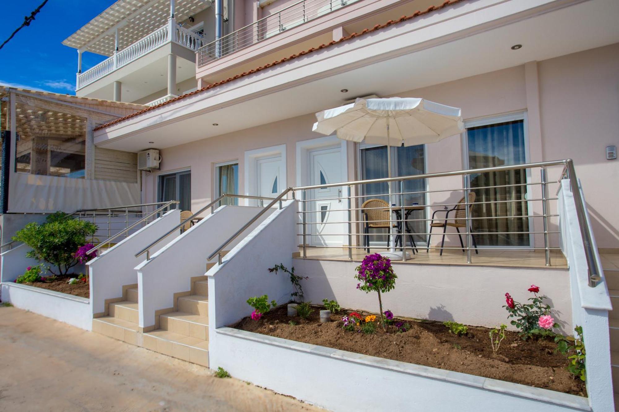 Al Mare Villas Skála Marión Rum bild